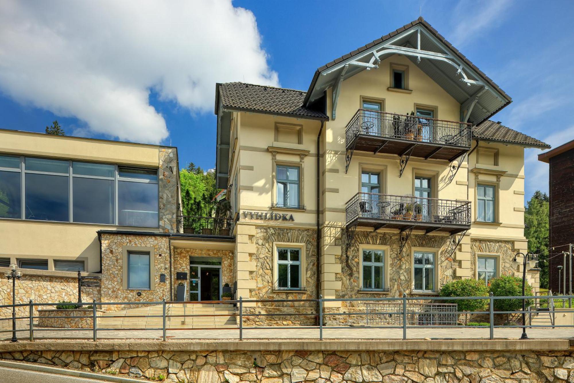 Residence Vyhlidka Janske Lazne Bagian luar foto